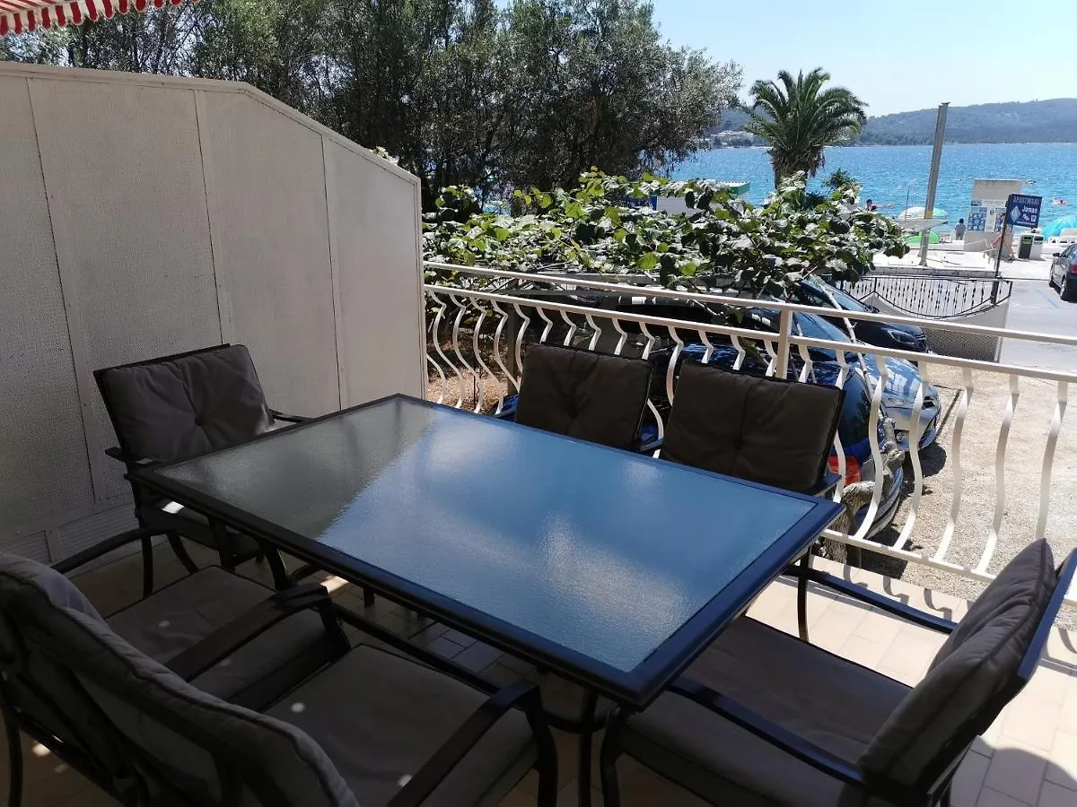 Apartments Jaman Trogir 0*,
